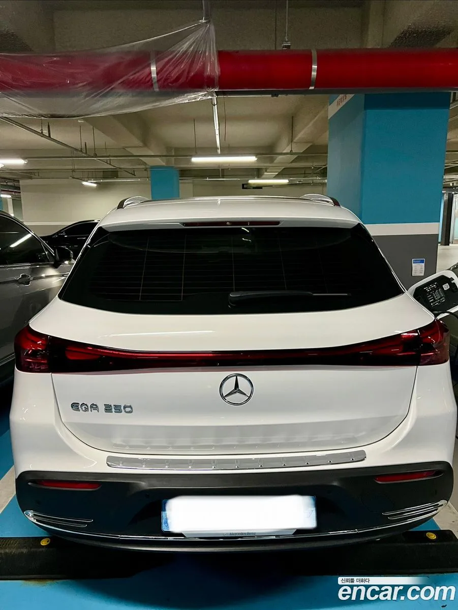 Mercedes-Benz EQA EQA250 2024 — thumbnail 3