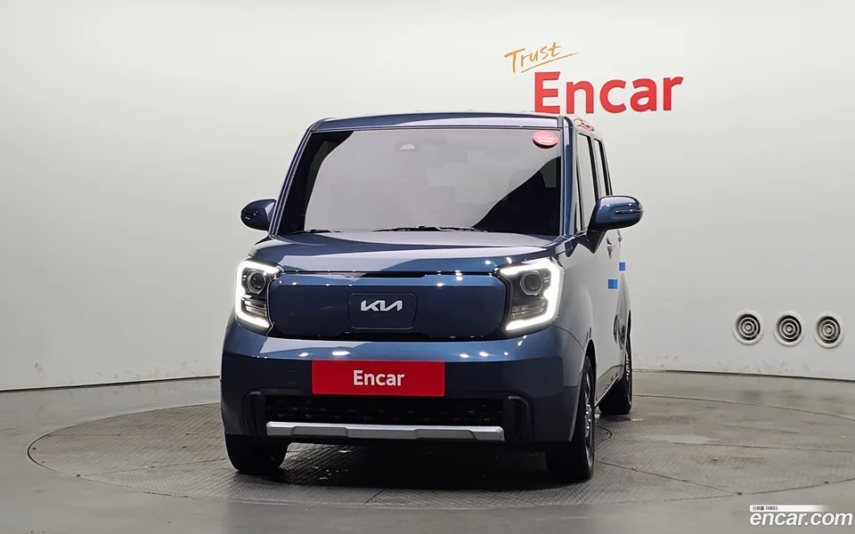 Kia Ray EV 2023 — thumbnail 3