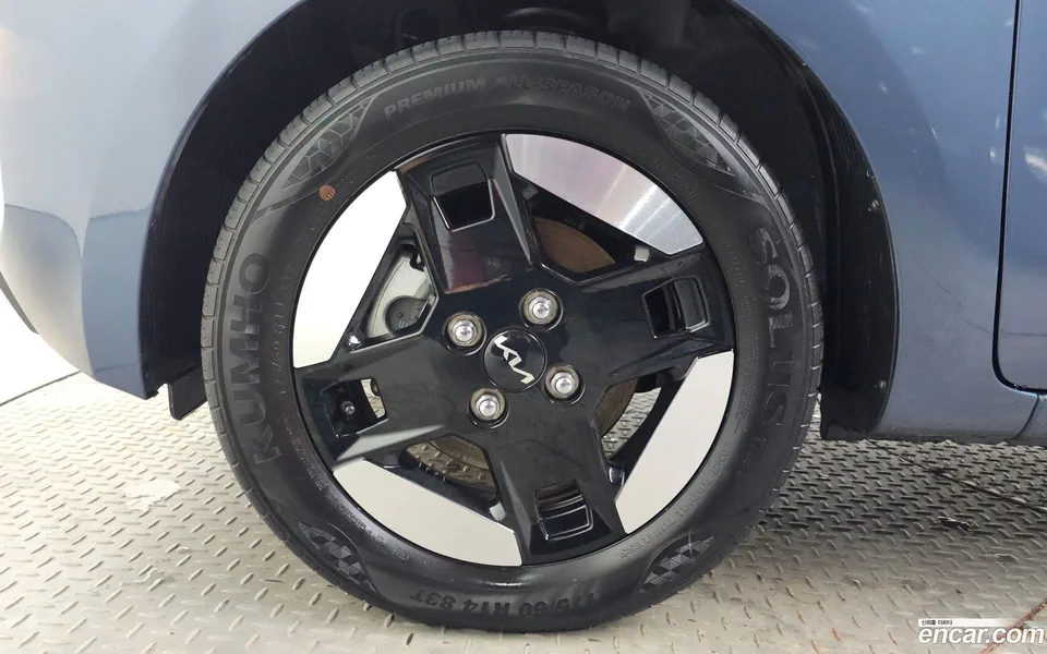 Kia Ray EV 2023 — thumbnail 5