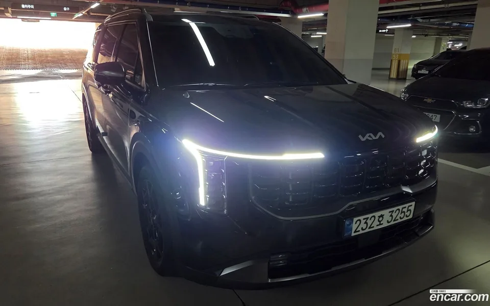 Kia Carnival HEV 9 2025 — thumbnail 4