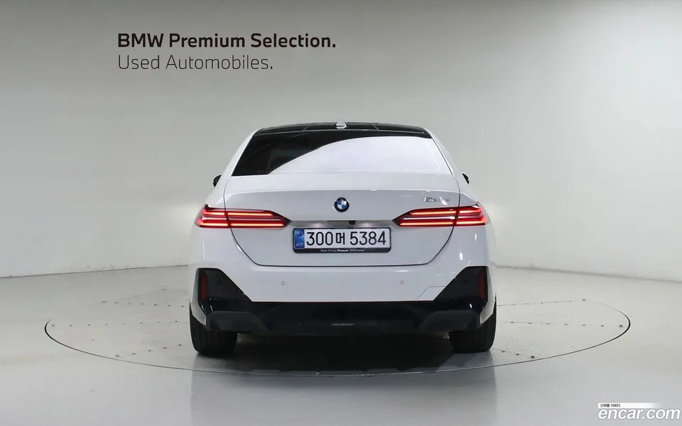 BMW 5 Series 523d M 2025 — thumbnail 4