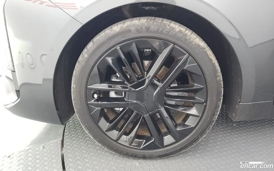 Kia K8 Hybrid 2025 — thumbnail 5