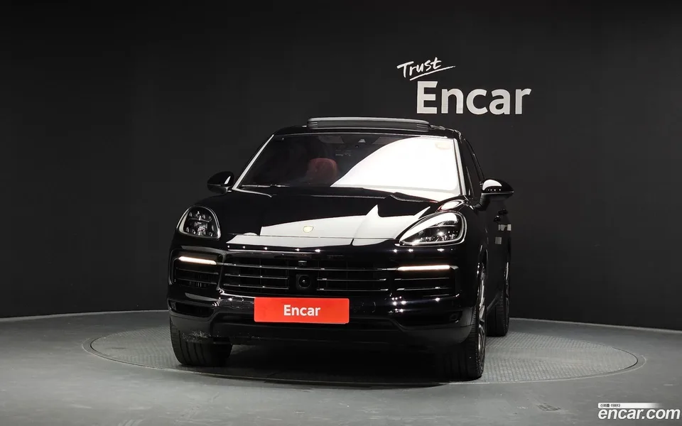 Porsche Cayenne 3.0 2022 — thumbnail 3