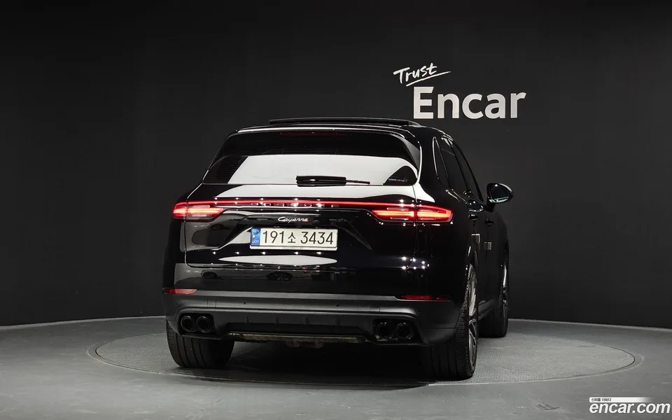 Porsche Cayenne 3.0 2022 — thumbnail 4
