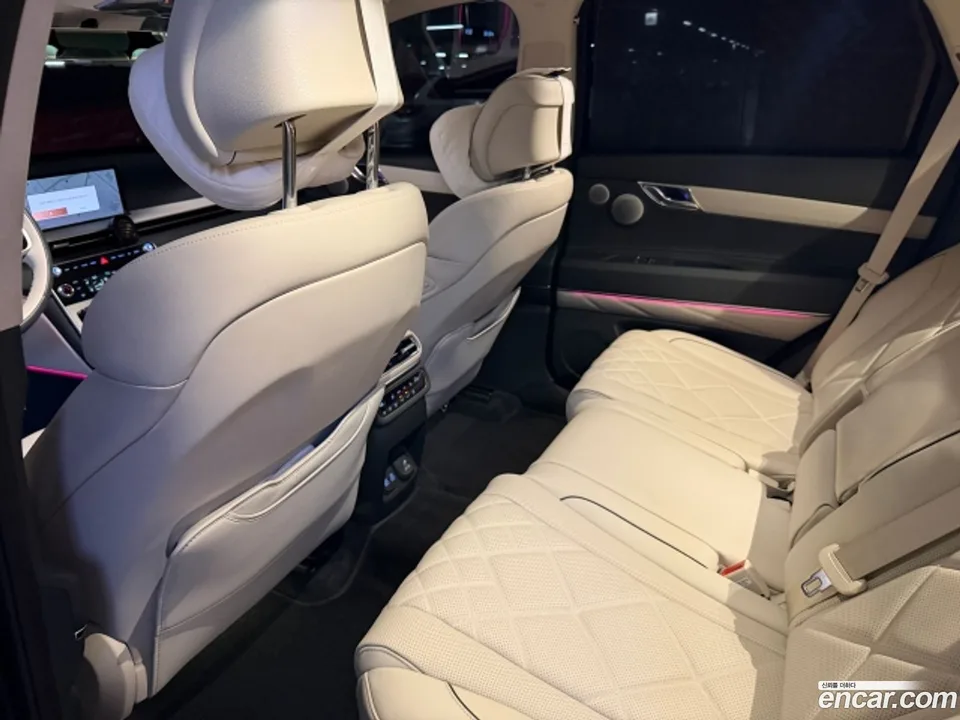 Genesis GV80 2.5T AWD 2025 — thumbnail 2