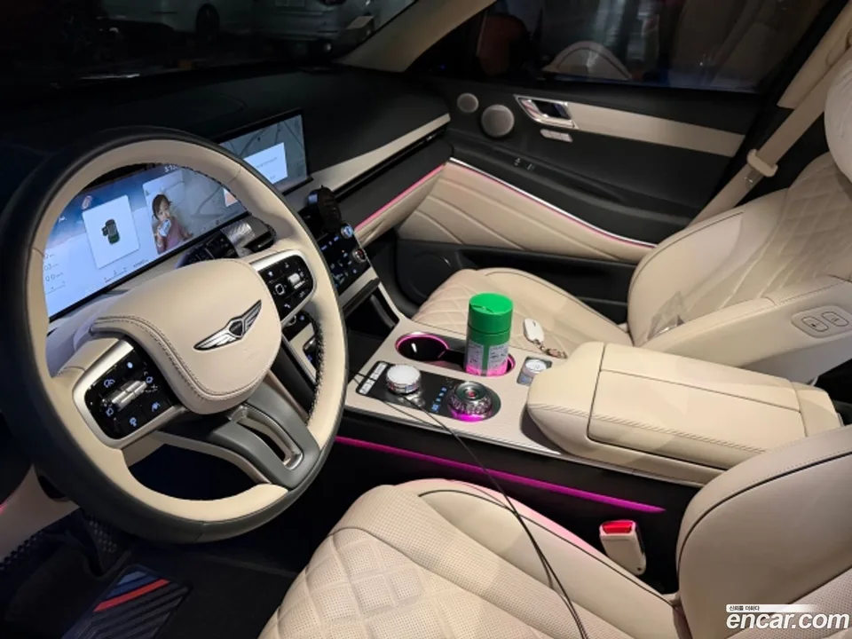 Genesis GV80 2.5T AWD 2025 — thumbnail 4