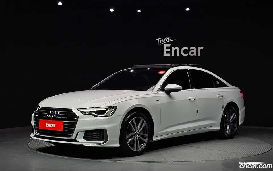 Audi A6 45 TFSI 2022 — photo 1, buy with delivery to Moscow