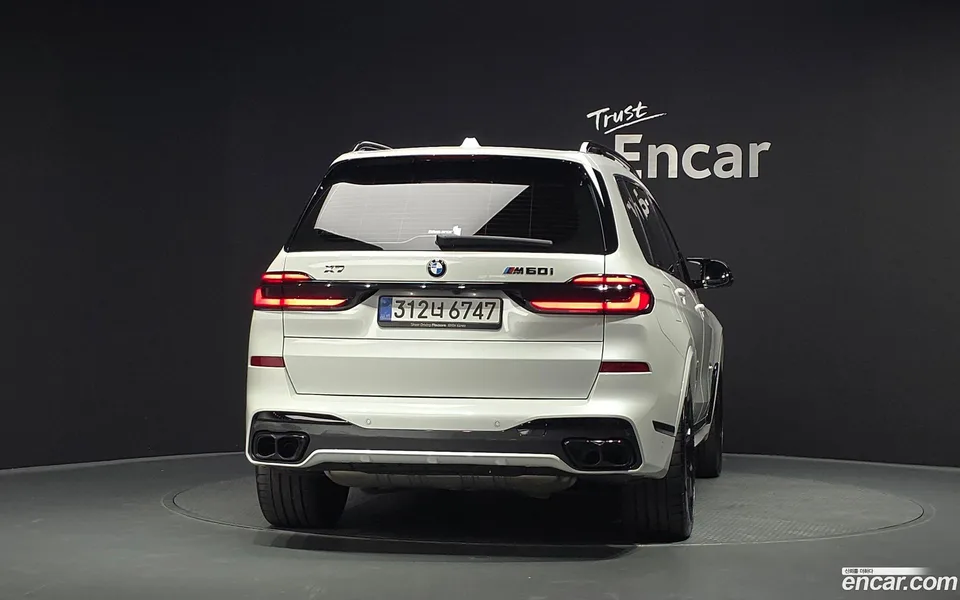 BMW X7 M60i xDrive M 6 2025 — thumbnail 4