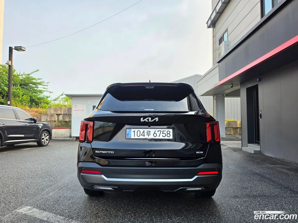 Kia Sorento HEV 1.6 2WD 2023 — миниатюра 4