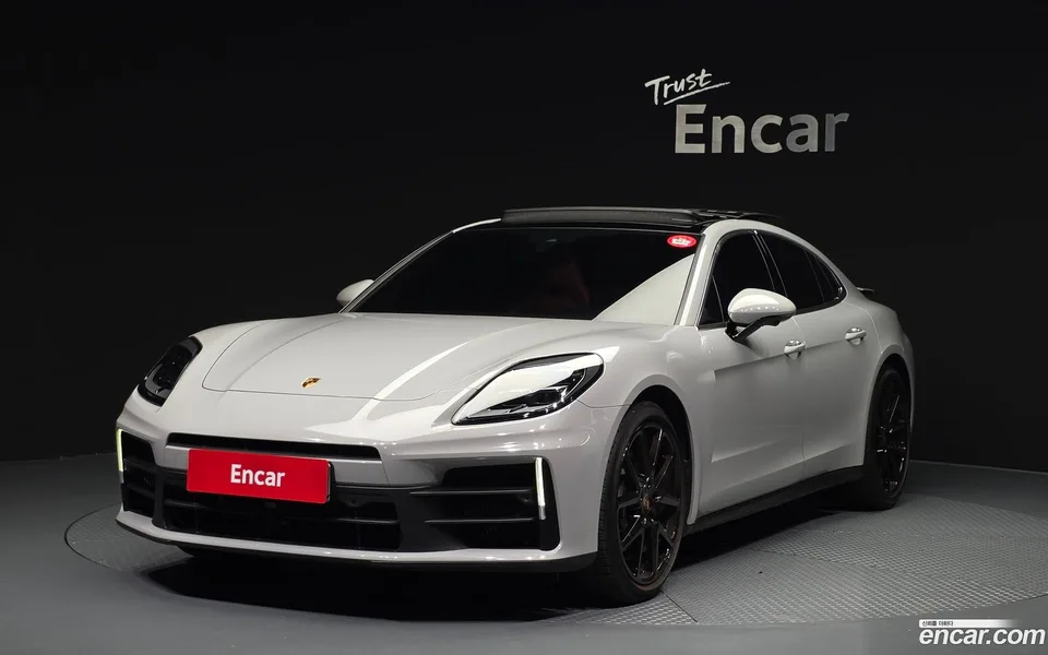 Porsche Panamera (976) 2.9 AWD 2024 — photo 1, buy with delivery to Moscow