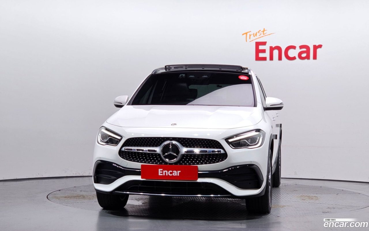 Mercedes-Benz GLA-Class 2022 — 3