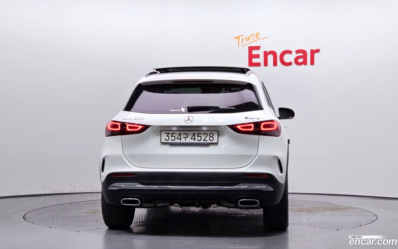 Mercedes-Benz GLA-Class 2022 — 4
