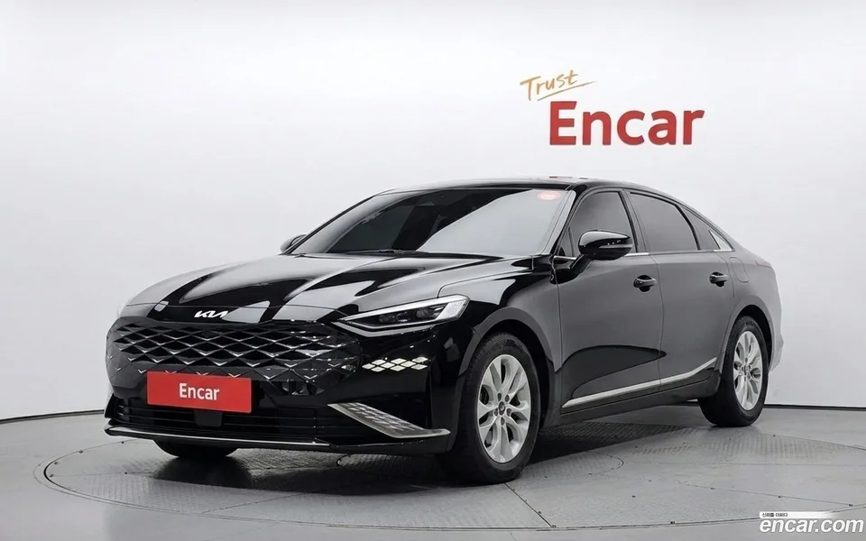 Kia K8 2.5 2WD 2022 — photo 1, buy with delivery to Moscow