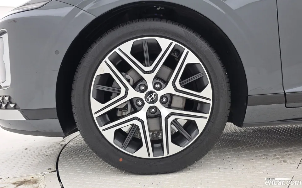 Hyundai Grandeur 2.5 2WD 2023 — thumbnail 5