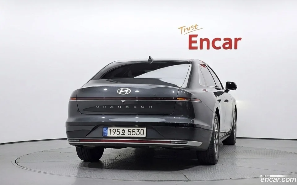 Hyundai Grandeur 2.5 2WD 2023 — thumbnail 4