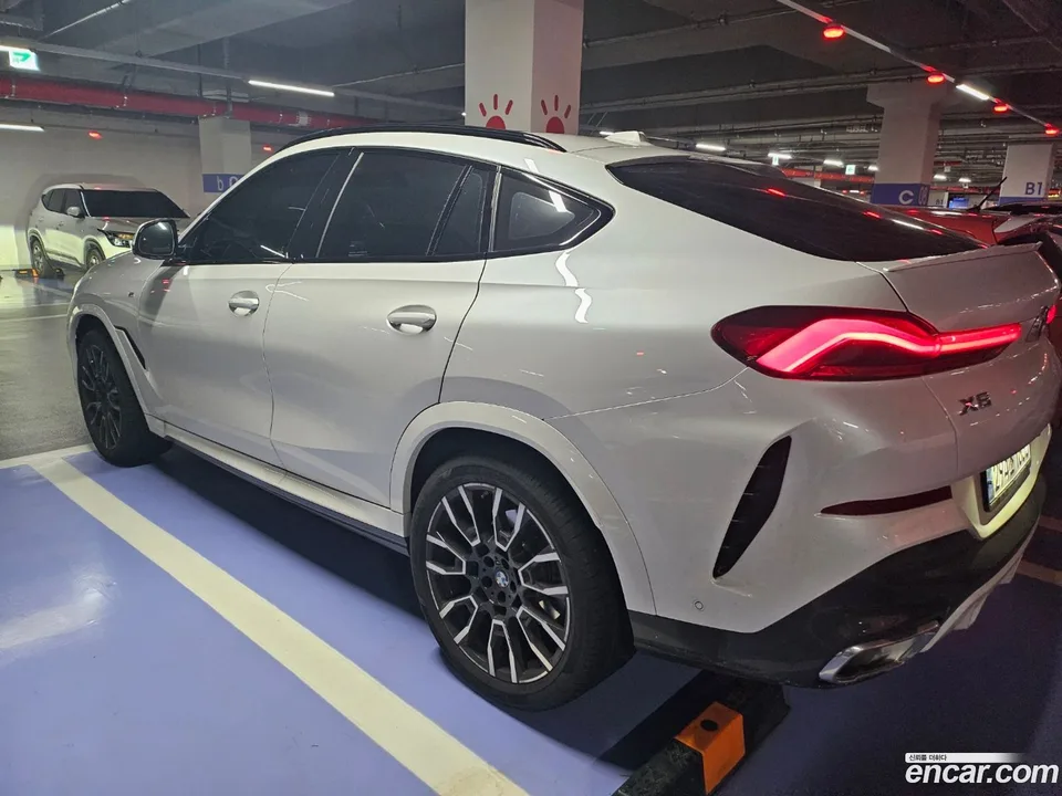 BMW X6 xDrive40i M 2024 — миниатюра 3