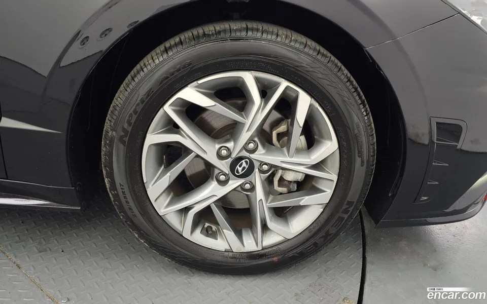 Hyundai Sonata 2.0 2022 — thumbnail 2