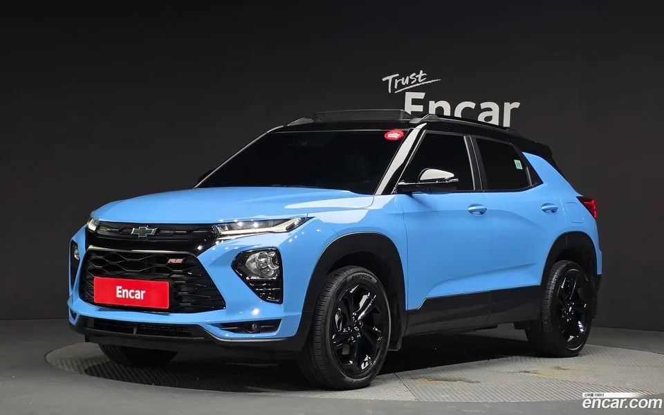 Chevrolet Trailblazer 1.3 4WD 2023 — photo 1, buy with delivery to Moscow