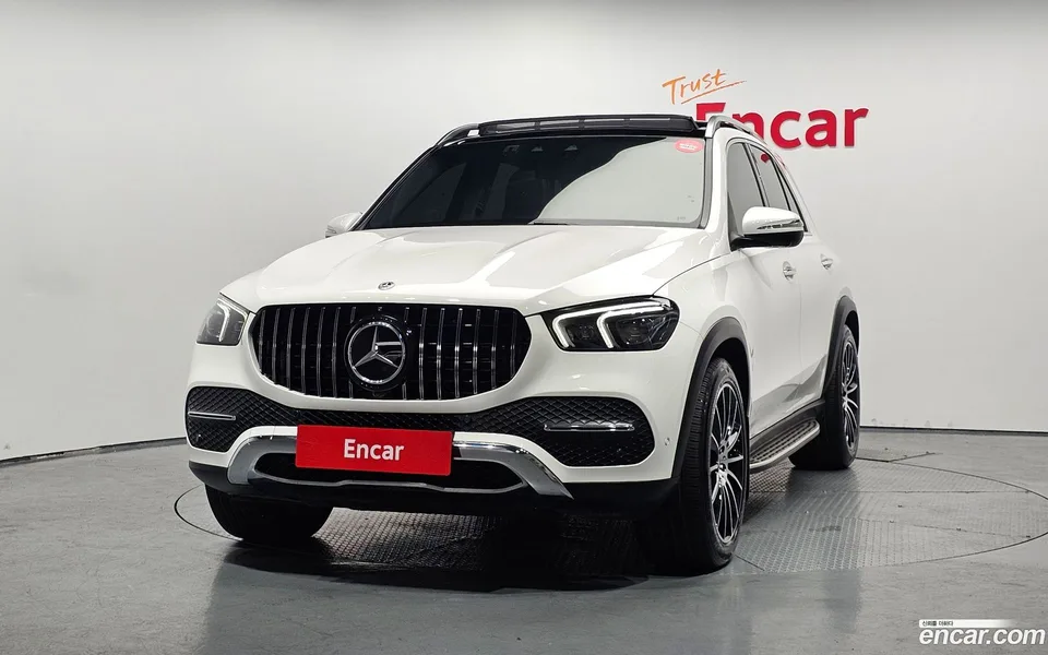Mercedes-Benz GLE-Class GLE300d 4MATIC 2023 — thumbnail 3