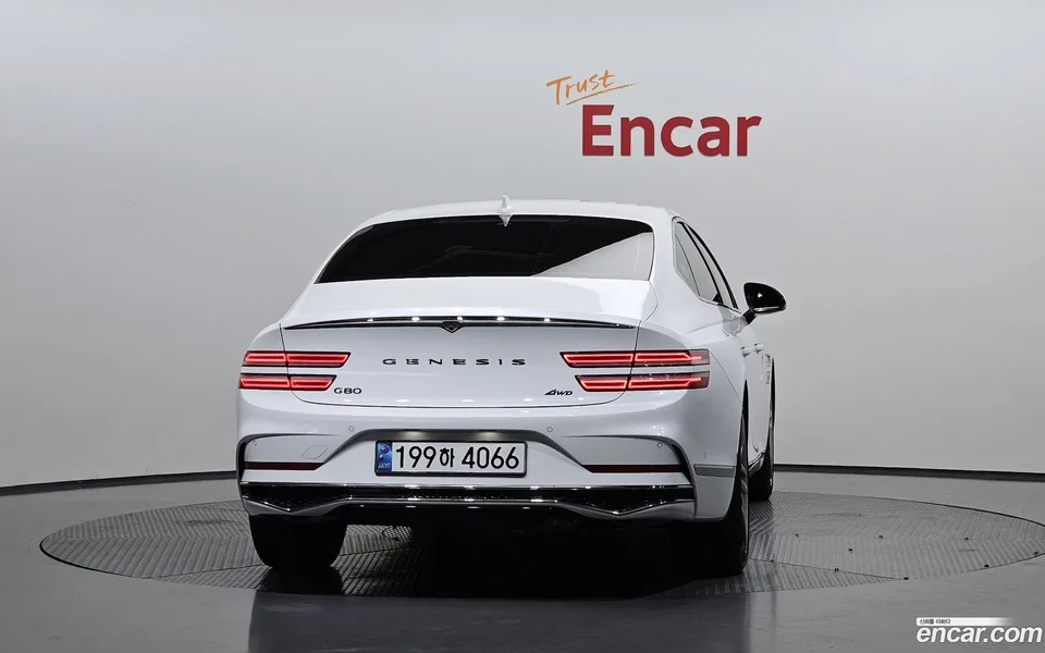 Genesis G80 2.5 AWD 2024 — thumbnail 4