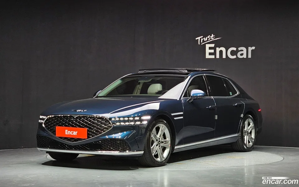 Genesis G90 3.5 AWD 2022 — photo 1, buy with delivery to Moscow