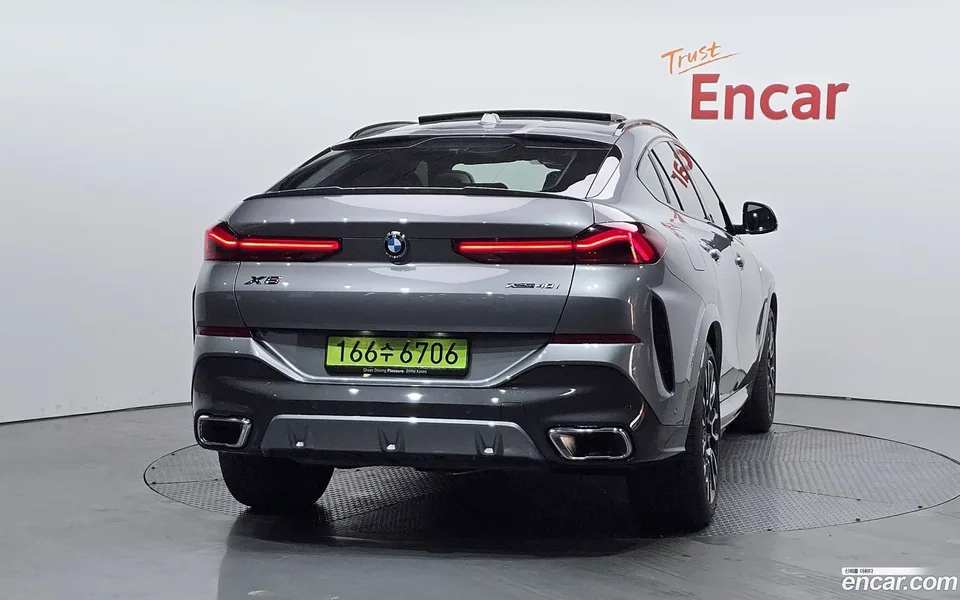 BMW X6 xDrive40i M 2025 — thumbnail 4