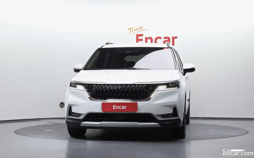 Kia Carnival 9 2022 — thumbnail 3
