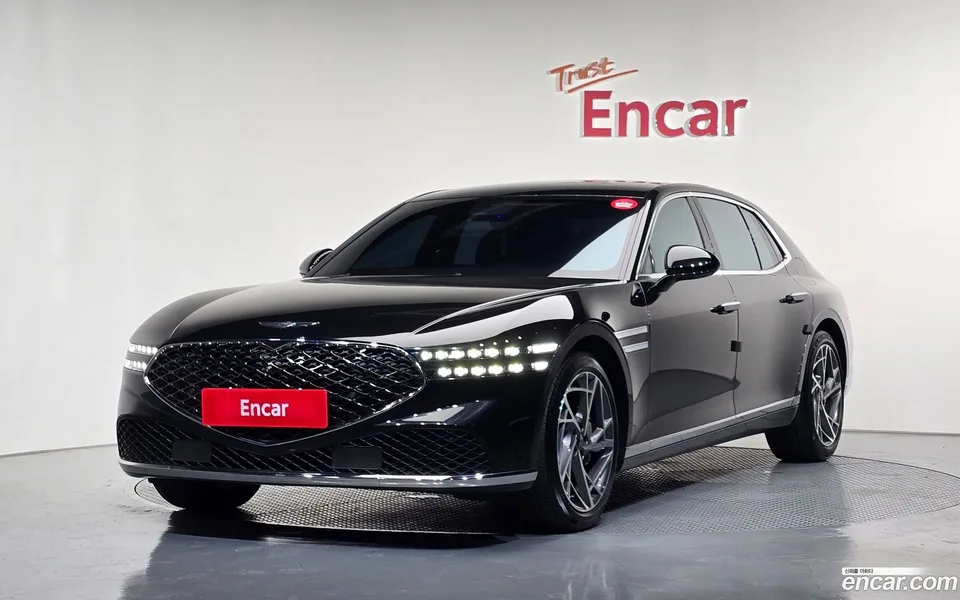 Genesis G90 3.5 2WD 2022 — photo 1, buy with delivery to Moscow