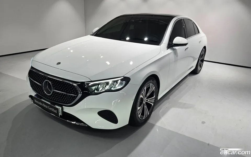 Mercedes-Benz E-Class E200 2025 — photo 1, buy with delivery to Moscow