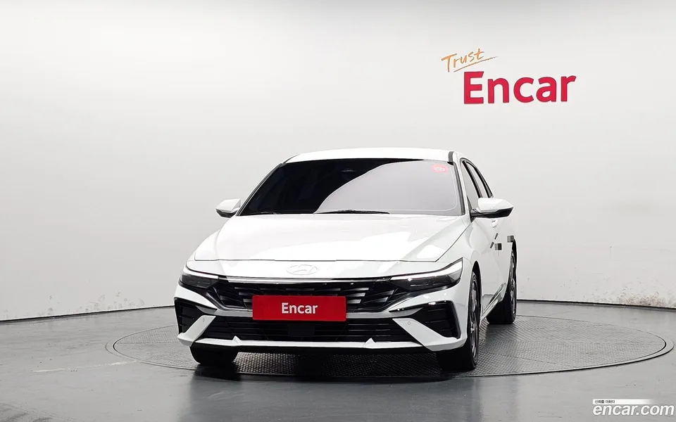 Hyundai Avante CN7 1.6 2024 — thumbnail 3