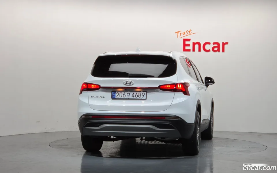 Hyundai SantaFe 2.2 2WD 2022 — миниатюра 4