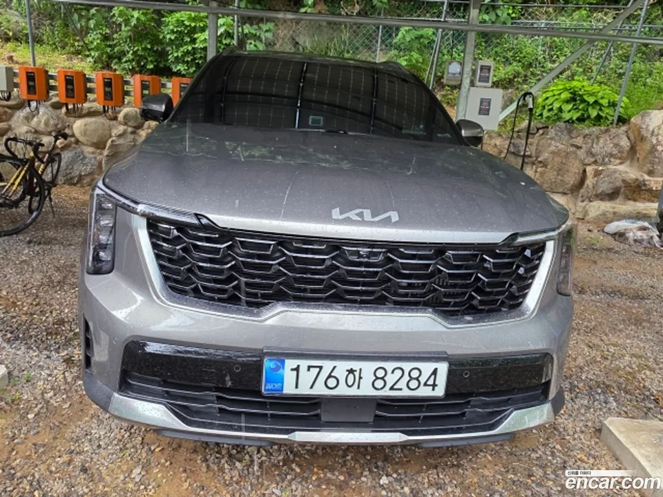 Kia Sorento 2.5T 2WD 2024 — photo 1, buy with delivery to Moscow
