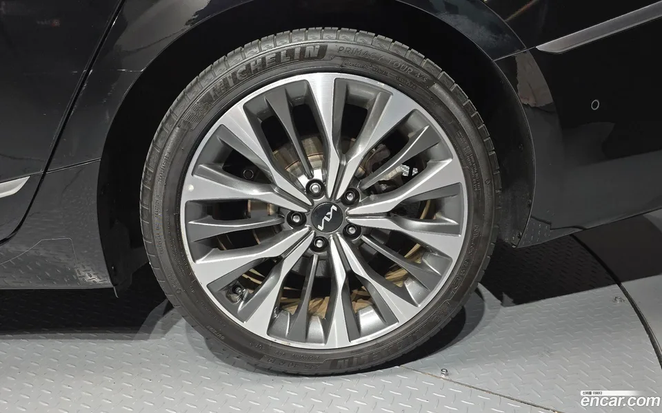 Kia K8 2.5 2WD 2022 — thumbnail 2
