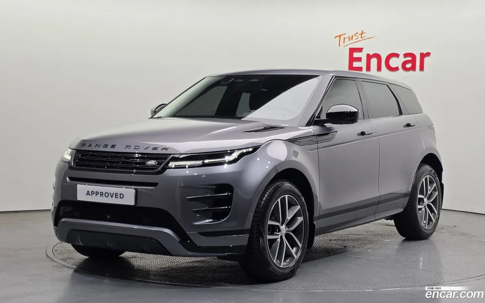 Land Rover Range Rover Evoque P250 SE 2026 — photo 1, buy with delivery to Moscow