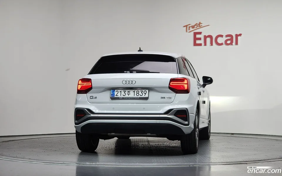 Audi Q2 35 TDI 2023 — миниатюра 4