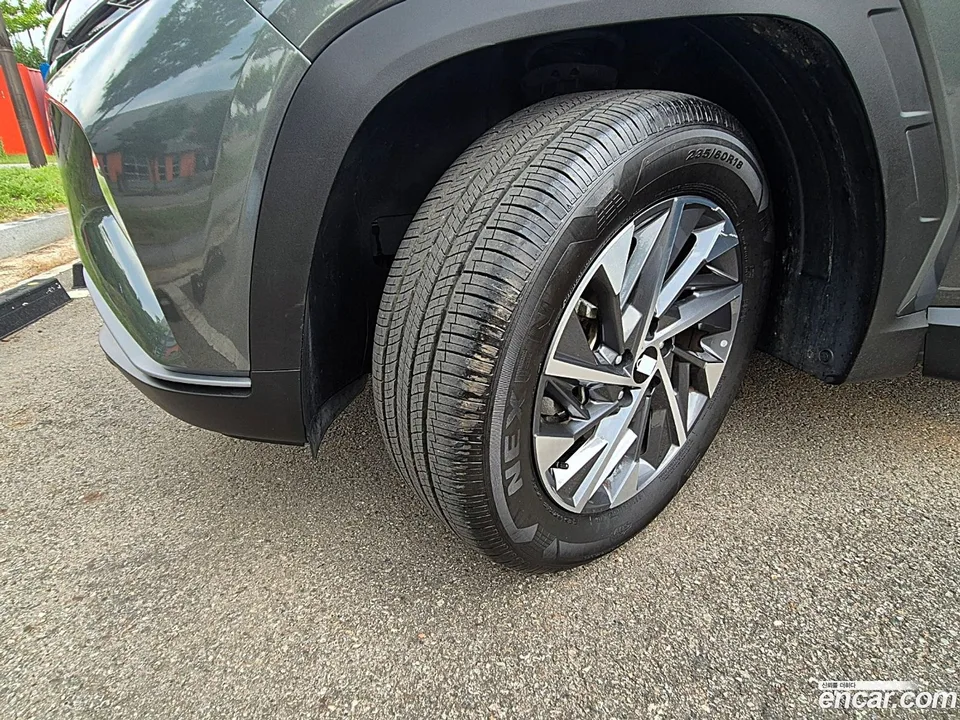 Hyundai Tucson 1.6 4WD 2023 — thumbnail 5
