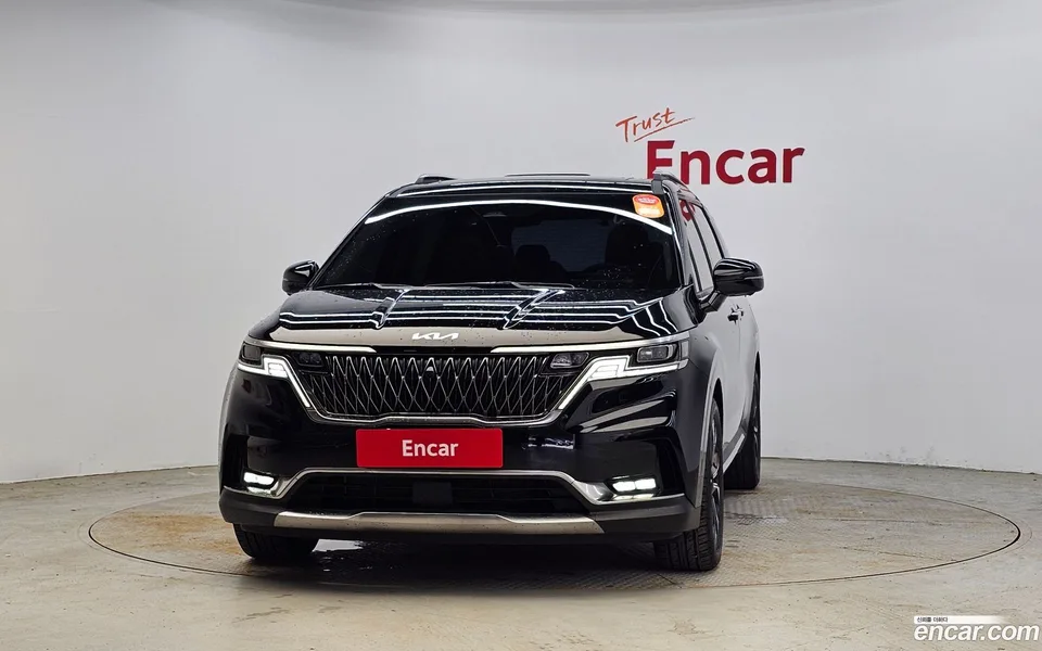 Kia Carnival 9 2022 — thumbnail 3