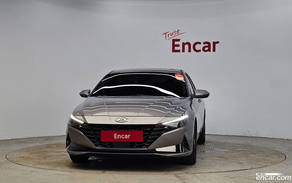 Hyundai Avante Hybrid 2022 — thumbnail 3