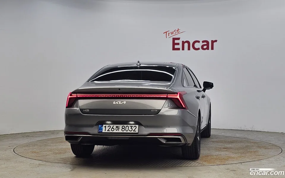 Kia K8 Hybrid 2022 — thumbnail 4