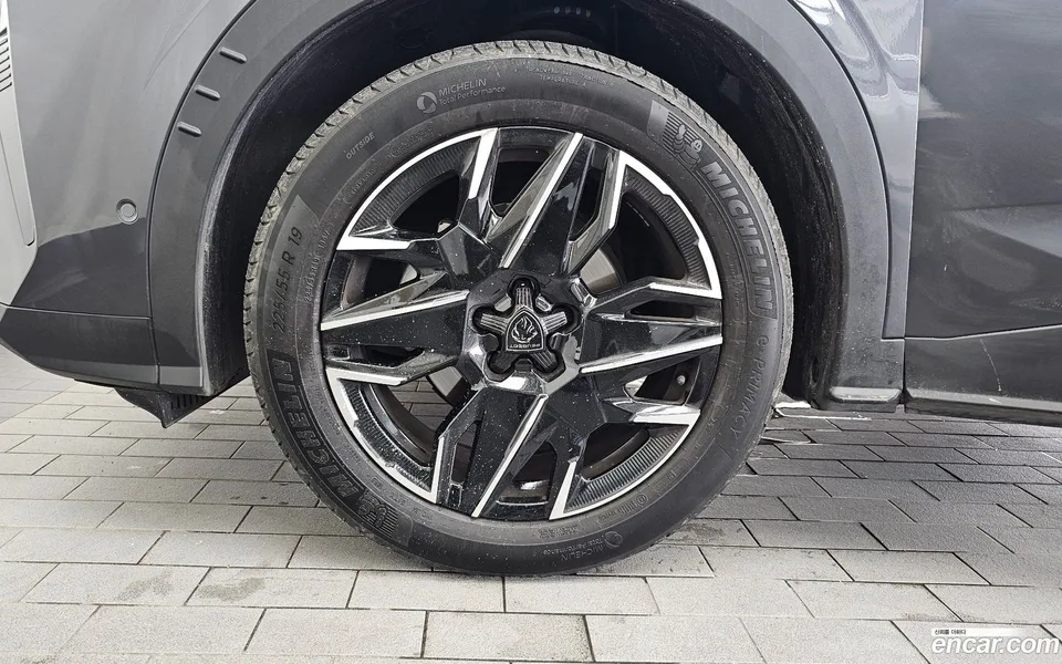 Peugeot 3008 1.2 GT 2025 — thumbnail 5