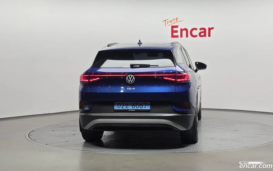 Volkswagen ID.4 2023 — thumbnail 4