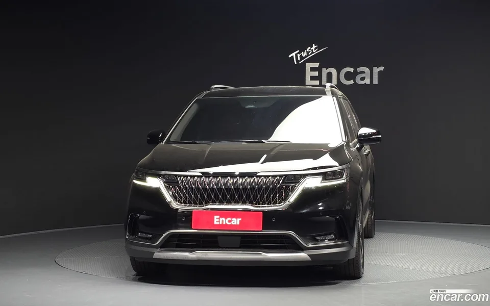 Kia Carnival 7 2022 — thumbnail 3