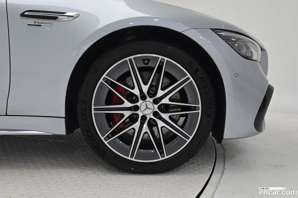 Mercedes-Benz AMG GT 4 43 4MATIC+ 2025 — thumbnail 5
