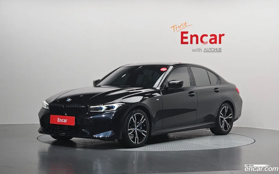 BMW 3 Series 320i M 2024 — photo 1, buy with delivery to Moscow