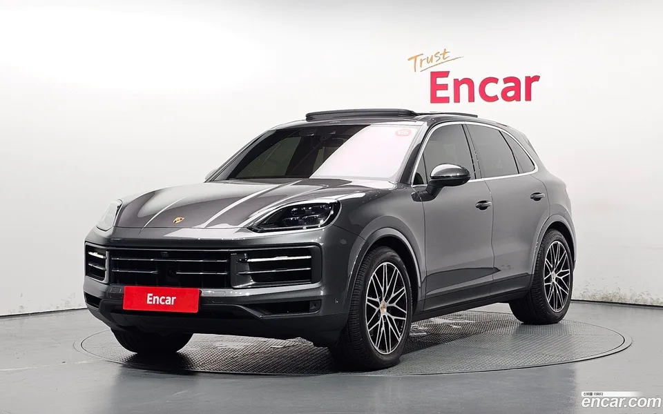 Porsche Cayenne 3.0 2024 — photo 1, buy with delivery to Moscow
