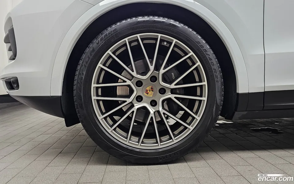 Porsche Cayenne 3.0 2022 — thumbnail 5