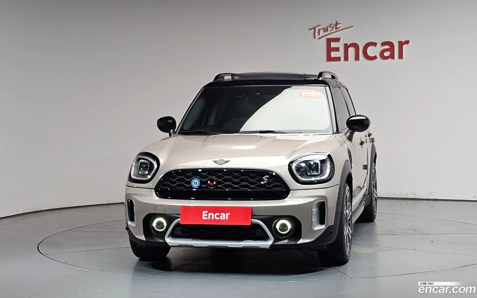 MINI Cooper S Countryman ALL4 2023 — thumbnail 3