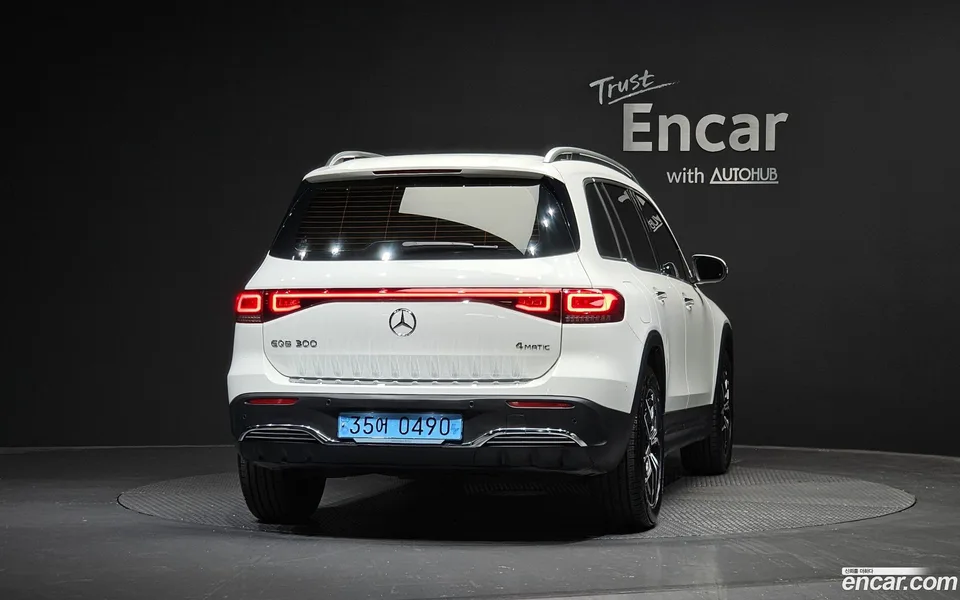 Mercedes-Benz EQB EQB300 4MATIC AMG 2024 — thumbnail 4