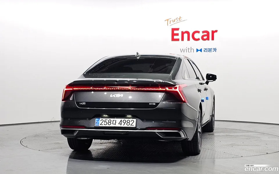 Kia K8 Hybrid 2023 — thumbnail 4