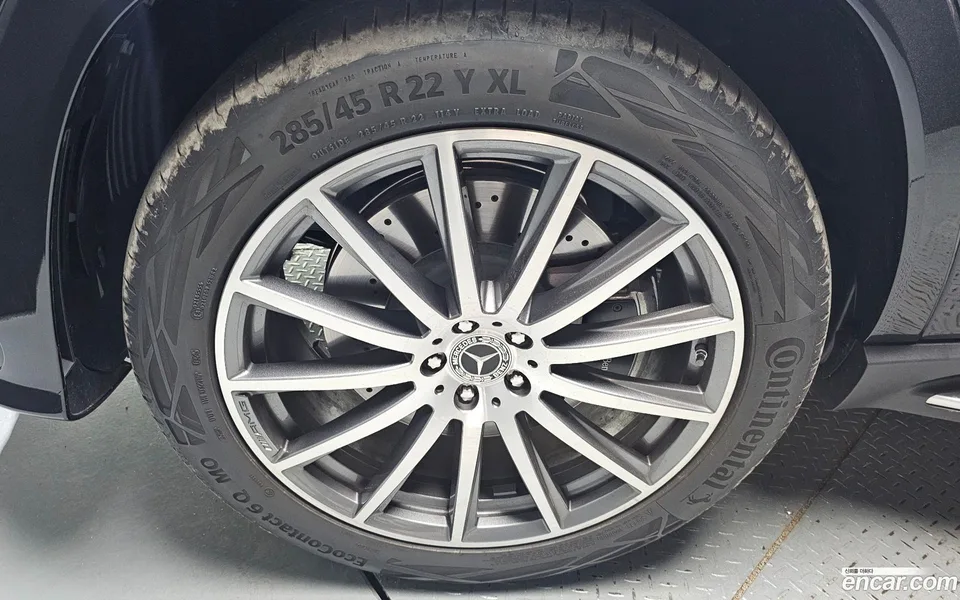 Mercedes-Benz GLS-Class GLS450d 4MATIC 2025 — thumbnail 5